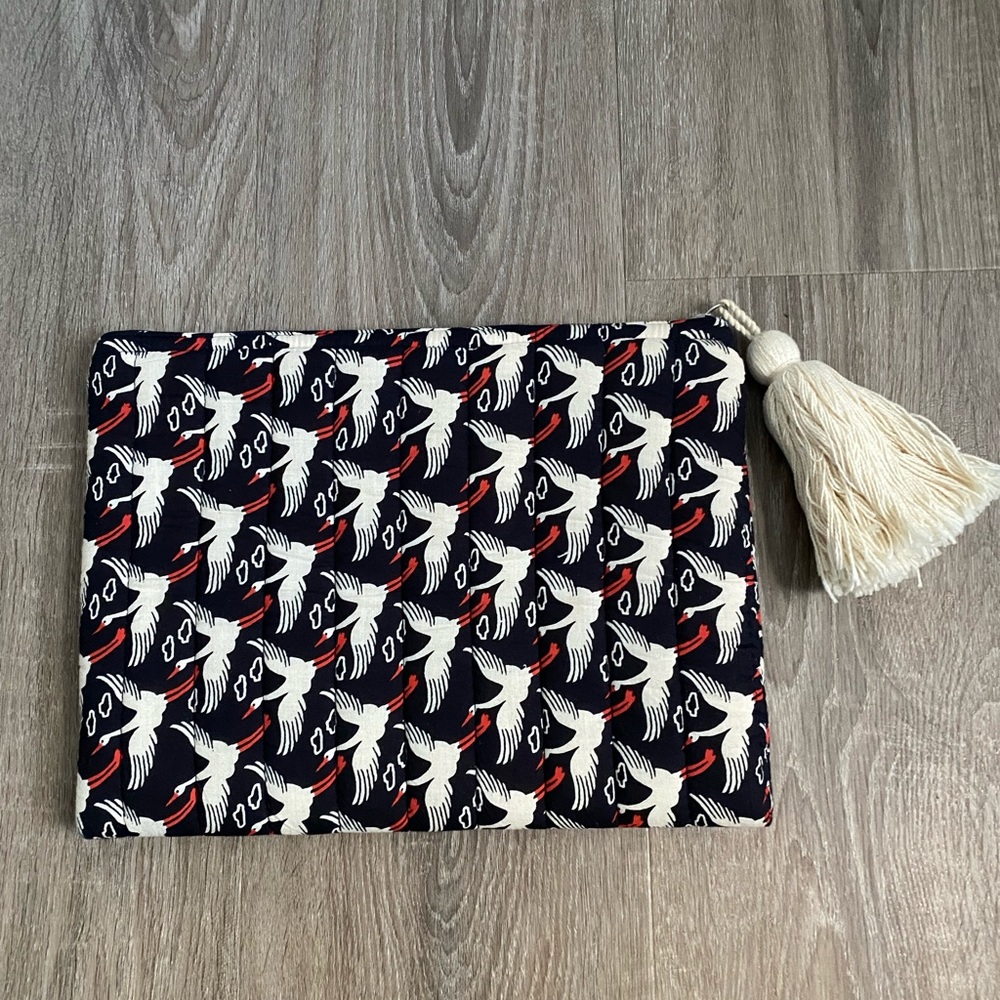 Promod clutch with tassel 12” x 9”